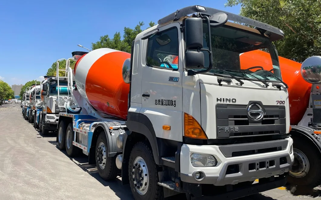 Sino Truck HOWO/ Sitrack Chassis Concrete Truck Mixer Vehical with High Quality